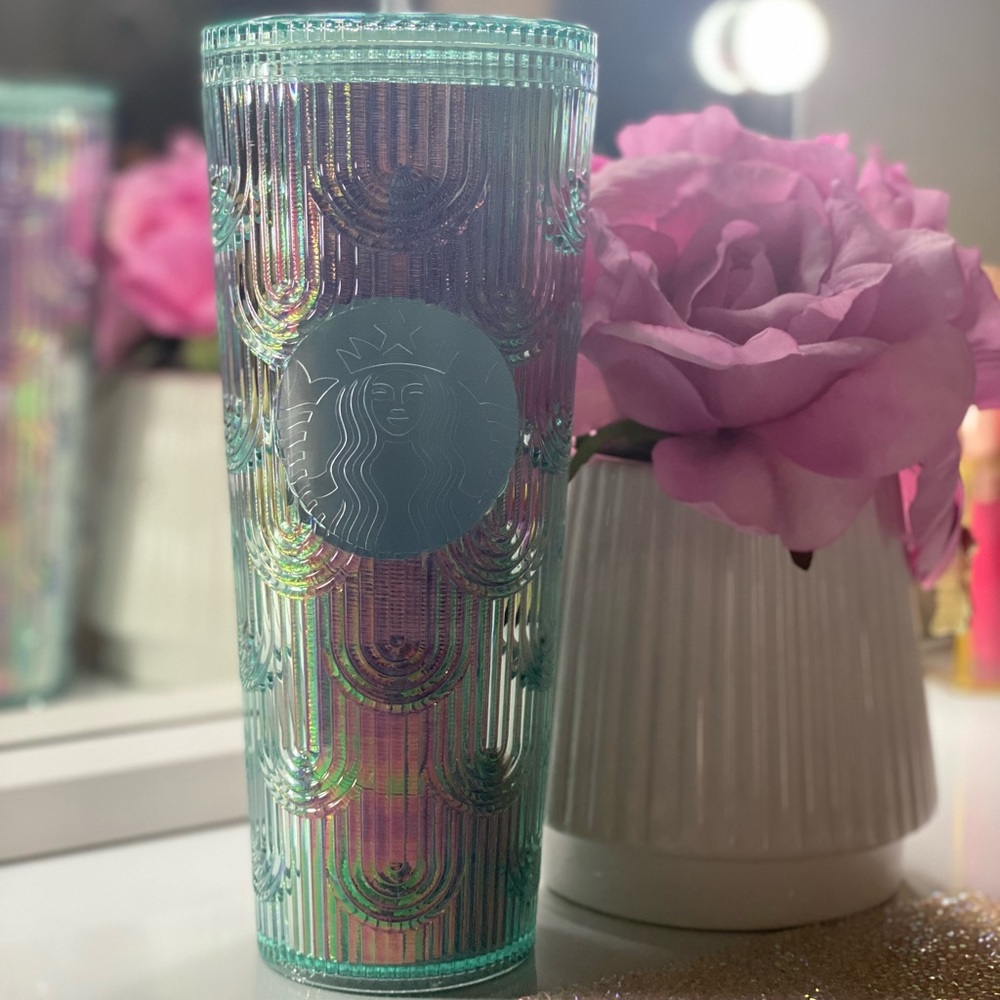 Starbucks Spring 2022 Mermaid Green Iridescent Rainbow Clear 24oz Tumbler Venti